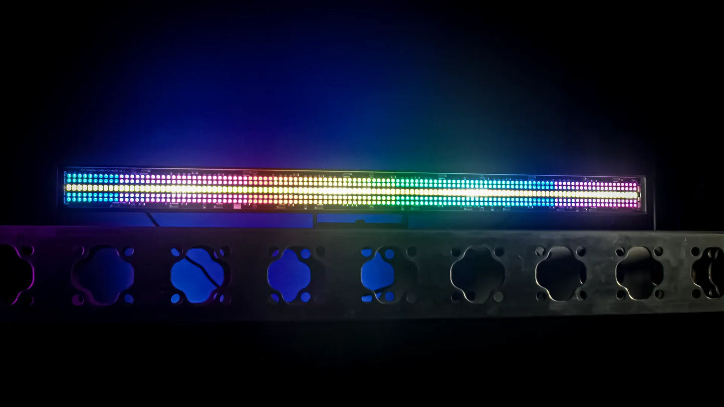 Blizzard Lighting Stormchaser Superhot LED Wash Light